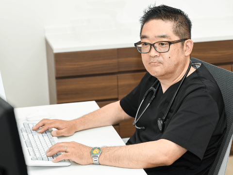 院長 杉本龍亮